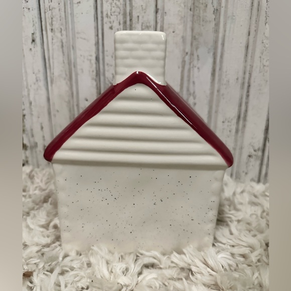 Rae Dunn “Cozy Cabin” Christmas Decor - Picture 3 of 5